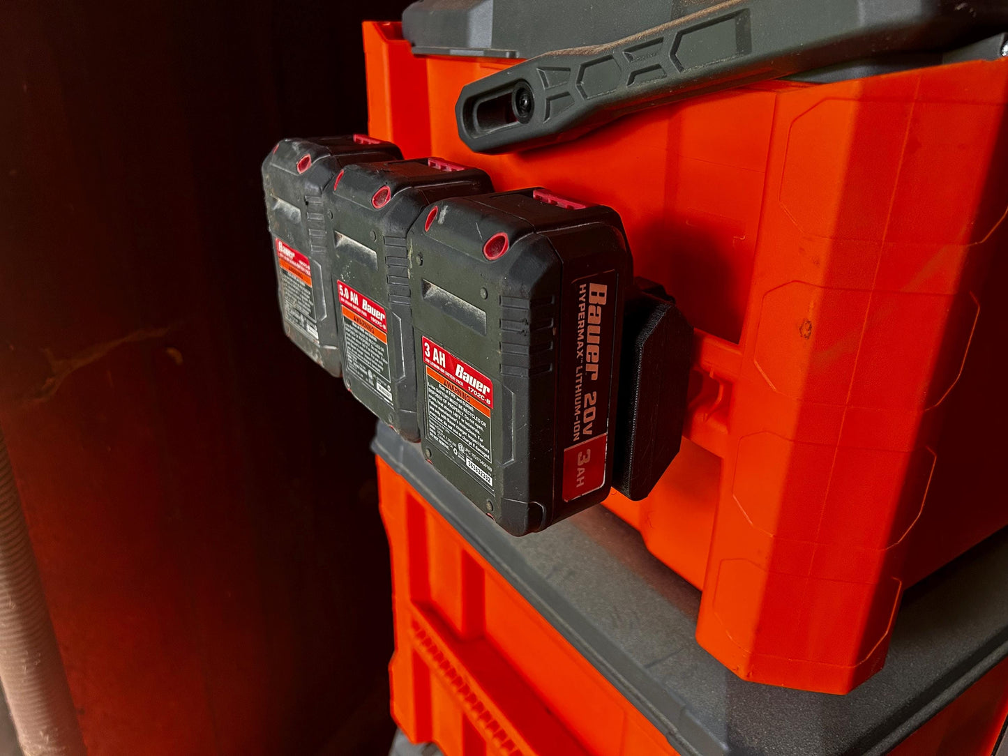 Klein MODbox Battery Mount: Holds 3 Batteries for Milwaukee, Dewalt, Makita, Rigid & More