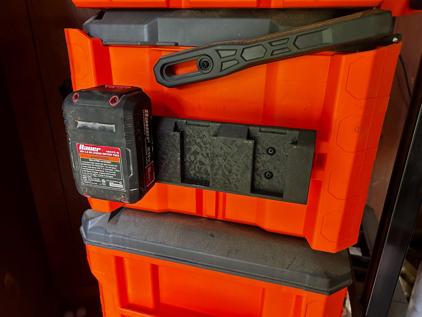 Klein MODbox Battery Mount: Holds 3 Batteries for Milwaukee, Dewalt, Makita, Rigid & More