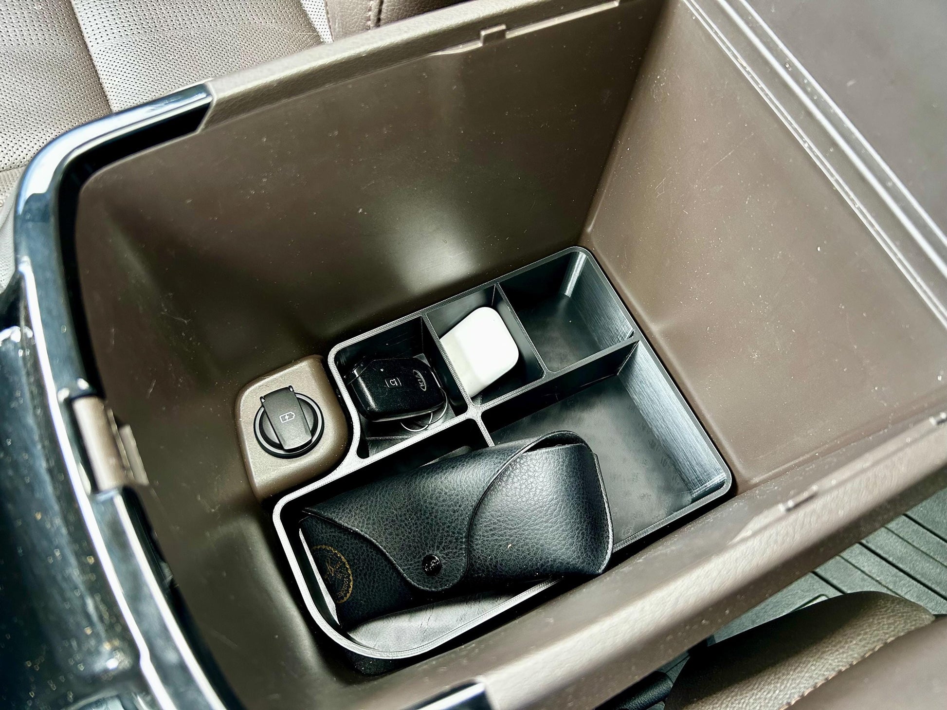 Kia Telluride 2020-2025 Center Console Divider Organizer